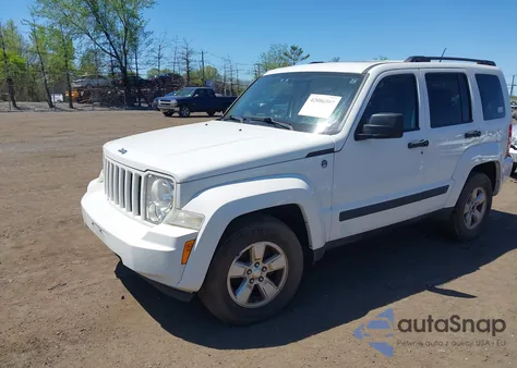 2009 Jeep Liberty Sport из США, поврежденный, VIN 1J8GN28K89W536182